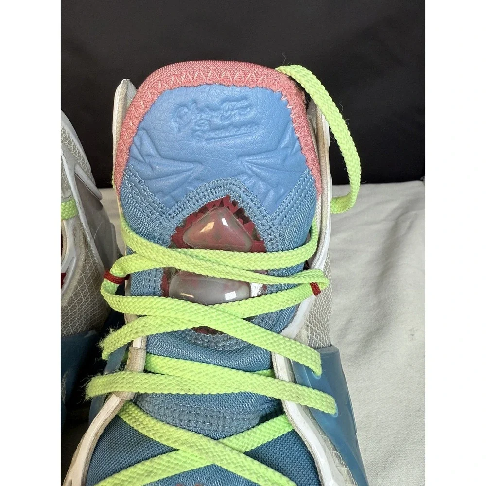 Nike Lebron XIX 19 Dutch Blue White DC9339-400 Shoes‎ Sneakers Kids 6.5